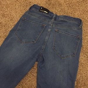 NWT FashionNOVA Blue Jeans